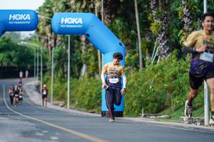 BIB: 1991
                            <button type="button" onclick="openModal(22575430)" class="btn btn-primary btn-sm float-right btn-popup" data-toggle="modal" data-target=".modal-high-quality">
                        <i class="fas fa-shopping-cart"></i> Add to Cart
                    </button>
                                            <button type="button" onclick="isThisMe(22575430, true)" class="btn btn-success btn-sm float-right btn-popup btn-isme hidden" data-toggle="tooltip" data-placement="bottom" title="นี่คือรูปของคุณใช่ไหม คลิกที่นี่เพื่อเอาเข้าอัลบั้ม">
                        <i class="fas fa-plus"></i> Add to album
                    </button>
                    <button type="button" onclick="isThisMe(22575430, false)" class="btn btn-warning btn-sm float-right btn-popup btn-isnotme hidden">
                        <i class="fas fa-ban"></i> Remove from album
                    </button>